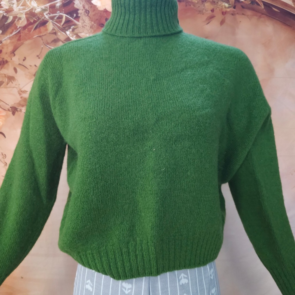 Vintage 1960's Sears 100% Virgin Shetland Wool Turtleneck Sweater Forest Green